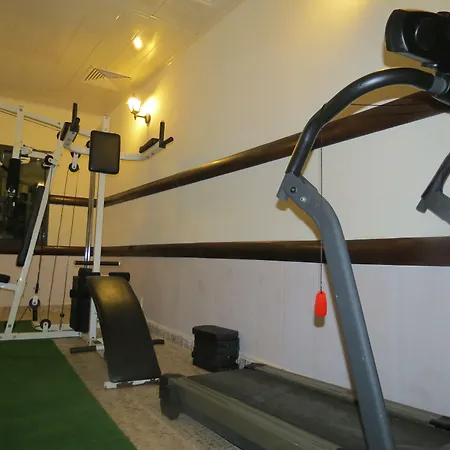 & Mountain Romance Къща за гости