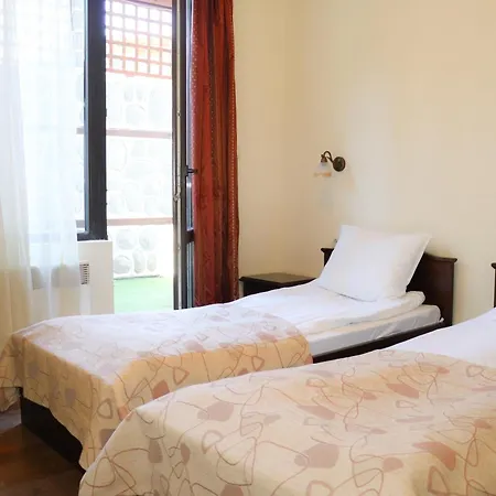 & Mountain Romance Guest house 3*