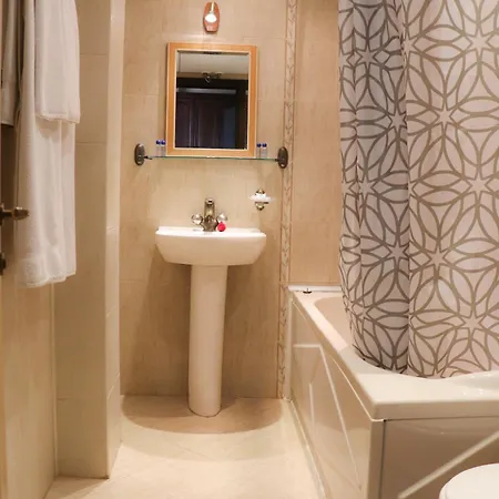 & Mountain Romance Guest house 3*