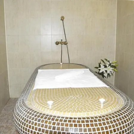 & Mountain Romance Μπάνσκο